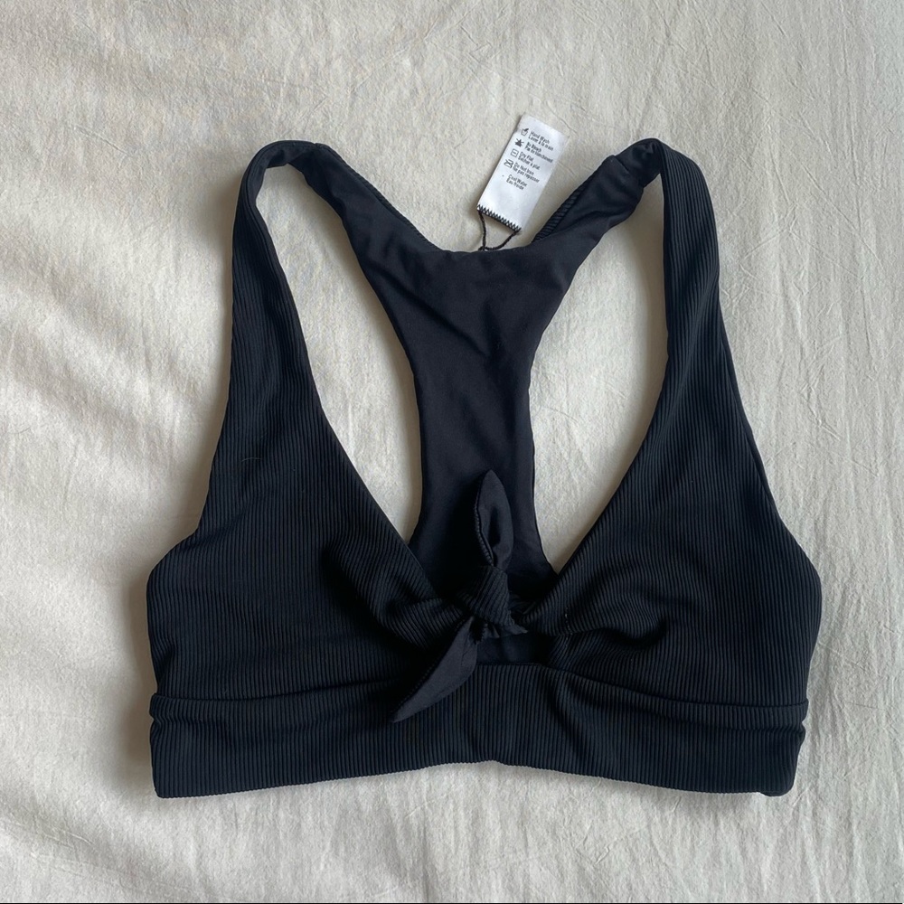 Tara Racerback Top - black